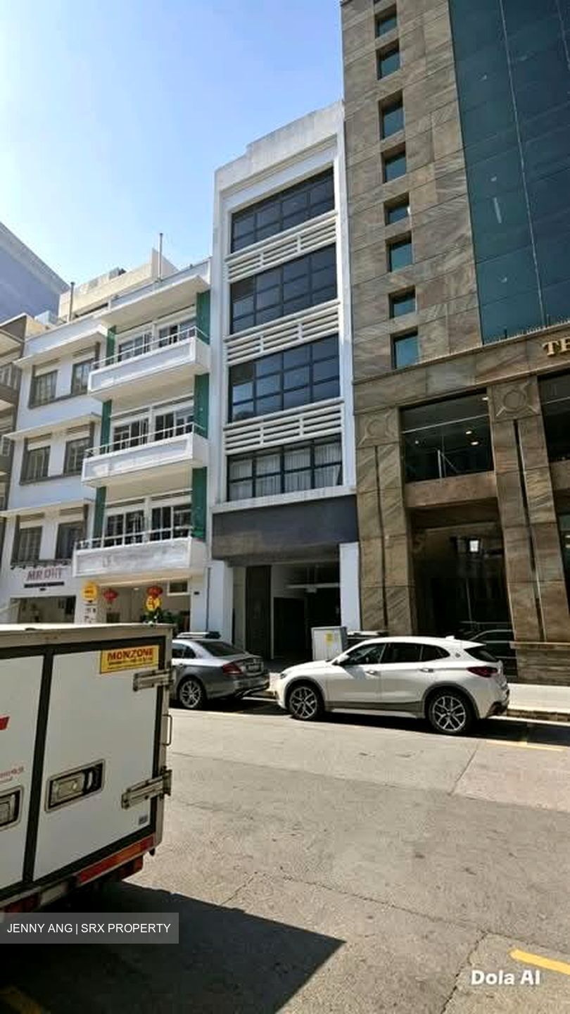 Hongkong Street (D1), Office #563662031